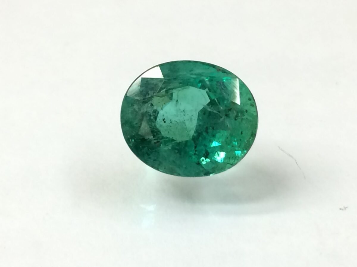 4.6 Carats Emerald ( 5.11 Ratti Panna ) 3