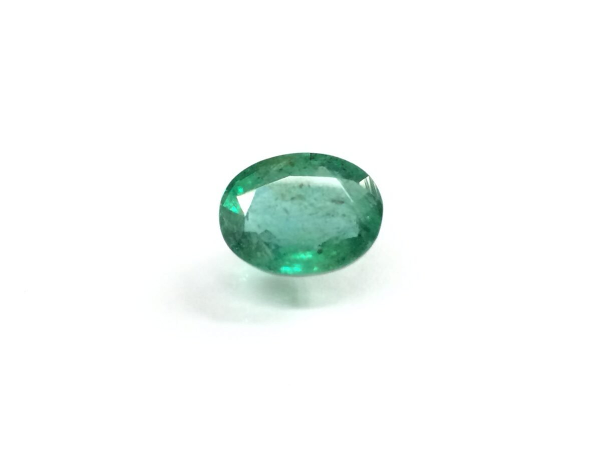 5.37 Carats Emerald ( 5.97 Ratti Panna ) 1