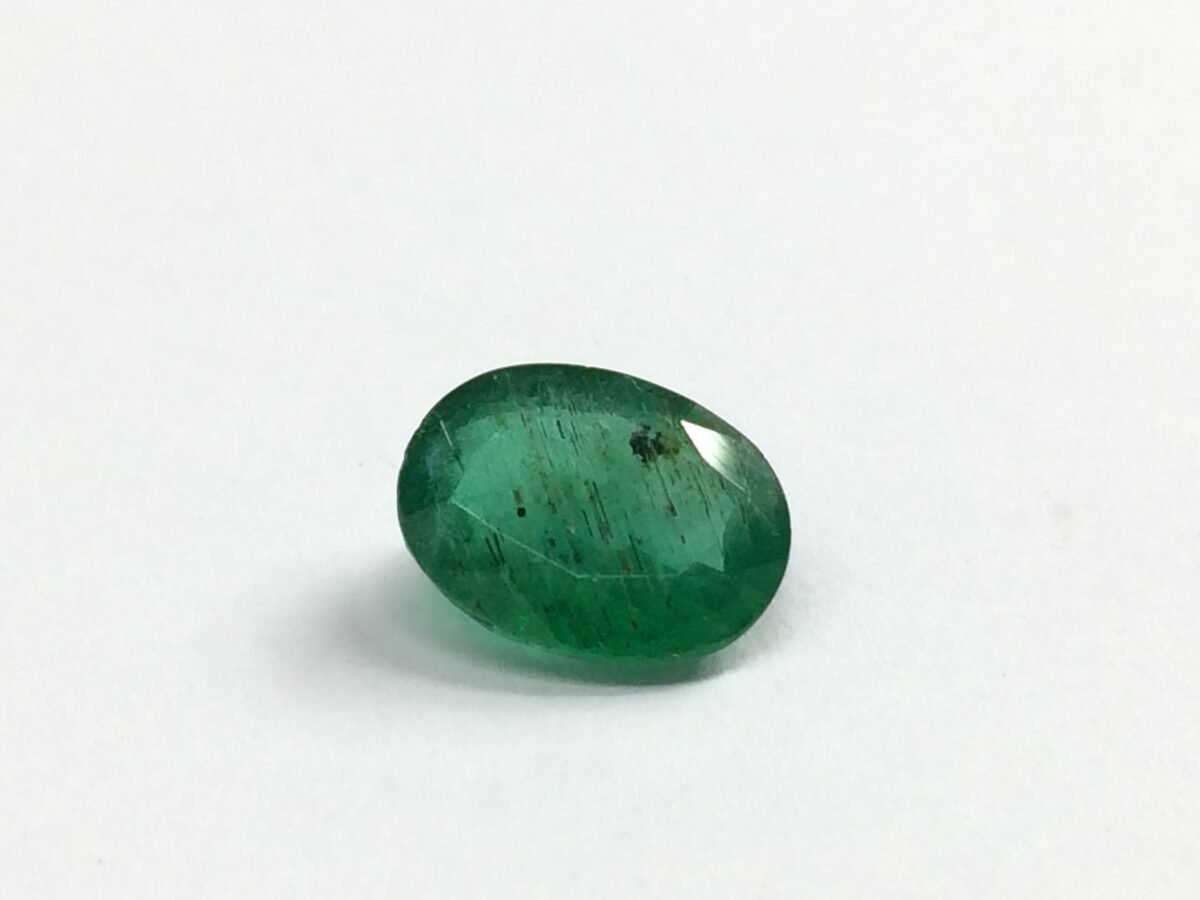 4.725 Carats Emerald ( 5.25 Ratti Panna ) 1