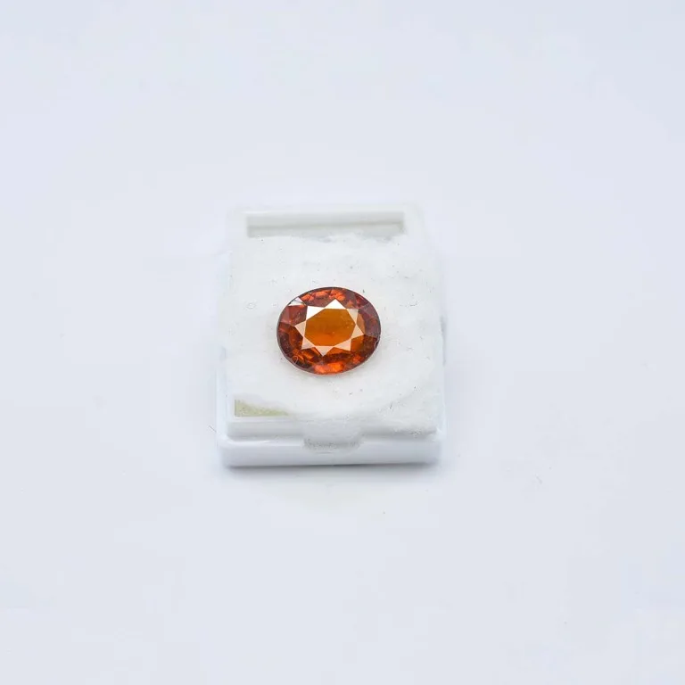 7.61 Carats Hessonite Garnet ( 8.46 Ratti Gomed ) 6