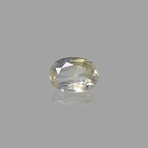 9.39 Carats Yellow Sapphire ( 10.43 Ratti Pukhraj )