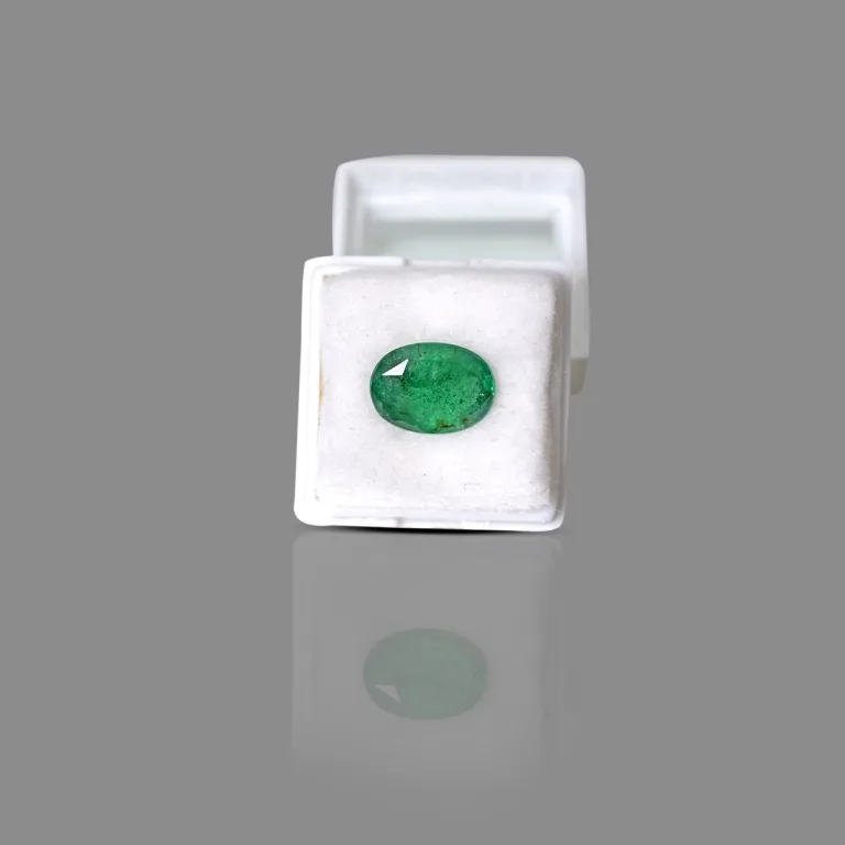 4.77 Carats Emerald ( 5.24 Ratti Panna ) 6