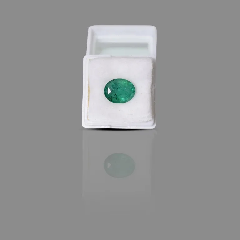 4.95 Carats Emerald ( 5.44 Ratti Panna ) 6