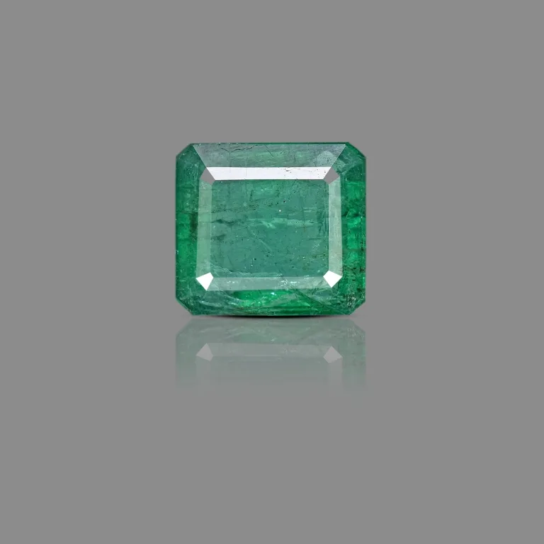 8.54 Carats Emerald ( 9.25 Ratti Panna ) 1