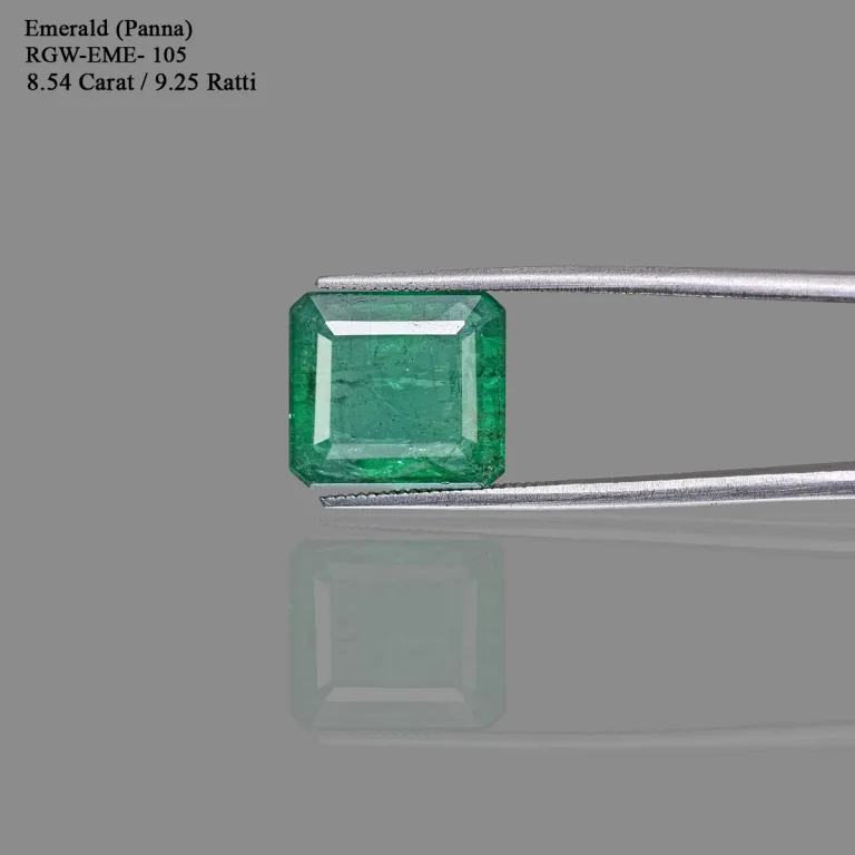 8.54 Carats Emerald ( 9.25 Ratti Panna ) 2