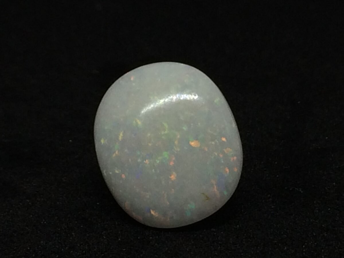 4.97 Carats Opal ( 5.52 Ratti Dudhiya Patthar ) 1