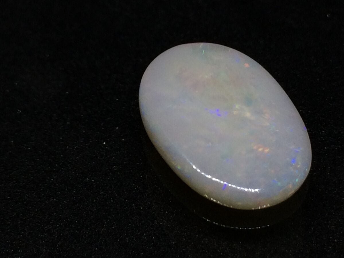 5.4 Carats Opal ( 6 Ratti Dudhiya Patthar ) 4