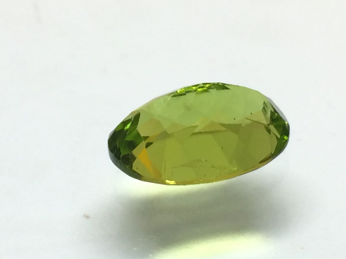 6.72 Carats Peridot ( 7.47 Ratti Peridot ) 4