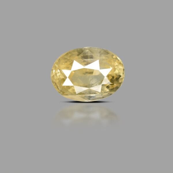 5.06 Carats Yellow Sapphire ( 5.62 Ratti Pukhraj )