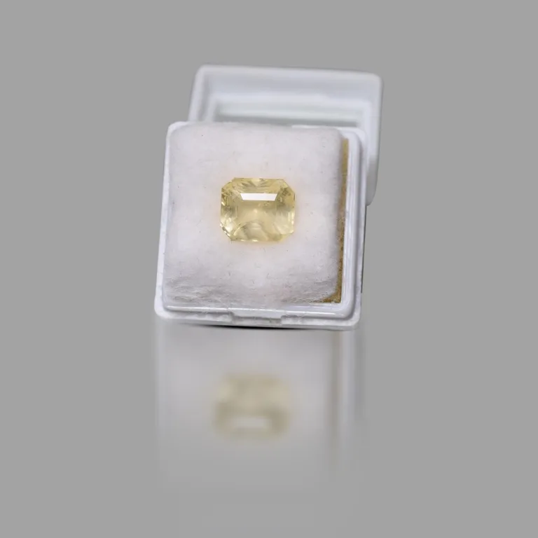 6.46 Carats Yellow Sapphire ( 7.18 Ratti Pukhraj ) 3