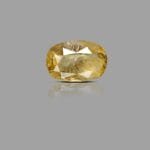 4.05 Carats Yellow Sapphire ( 4.5 Ratti Pukhraj )