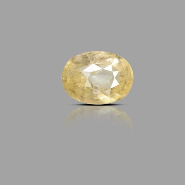 4.76 Carats Yellow Sapphire ( 5.29 Ratti Pukhraj )