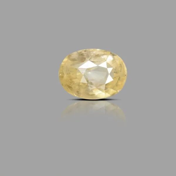 4.76 Carats Yellow Sapphire ( 5.29 Ratti Pukhraj )