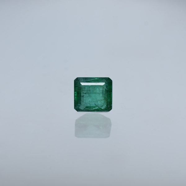 8.54 Carats Emerald ( 9.25 Ratti Panna )