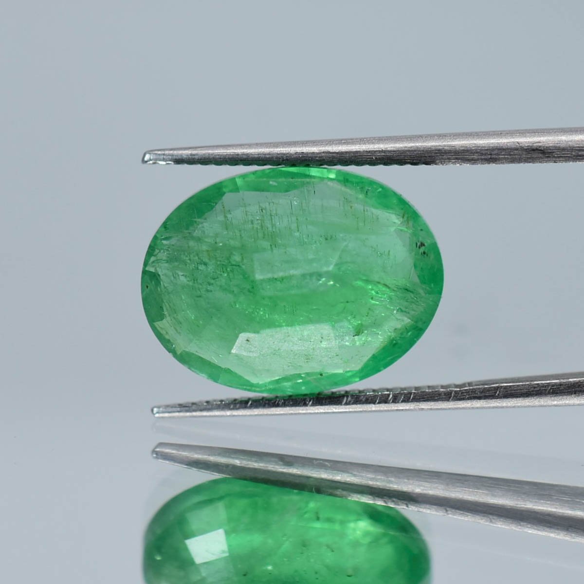 Emerald stone hot sale 6.25 ratti