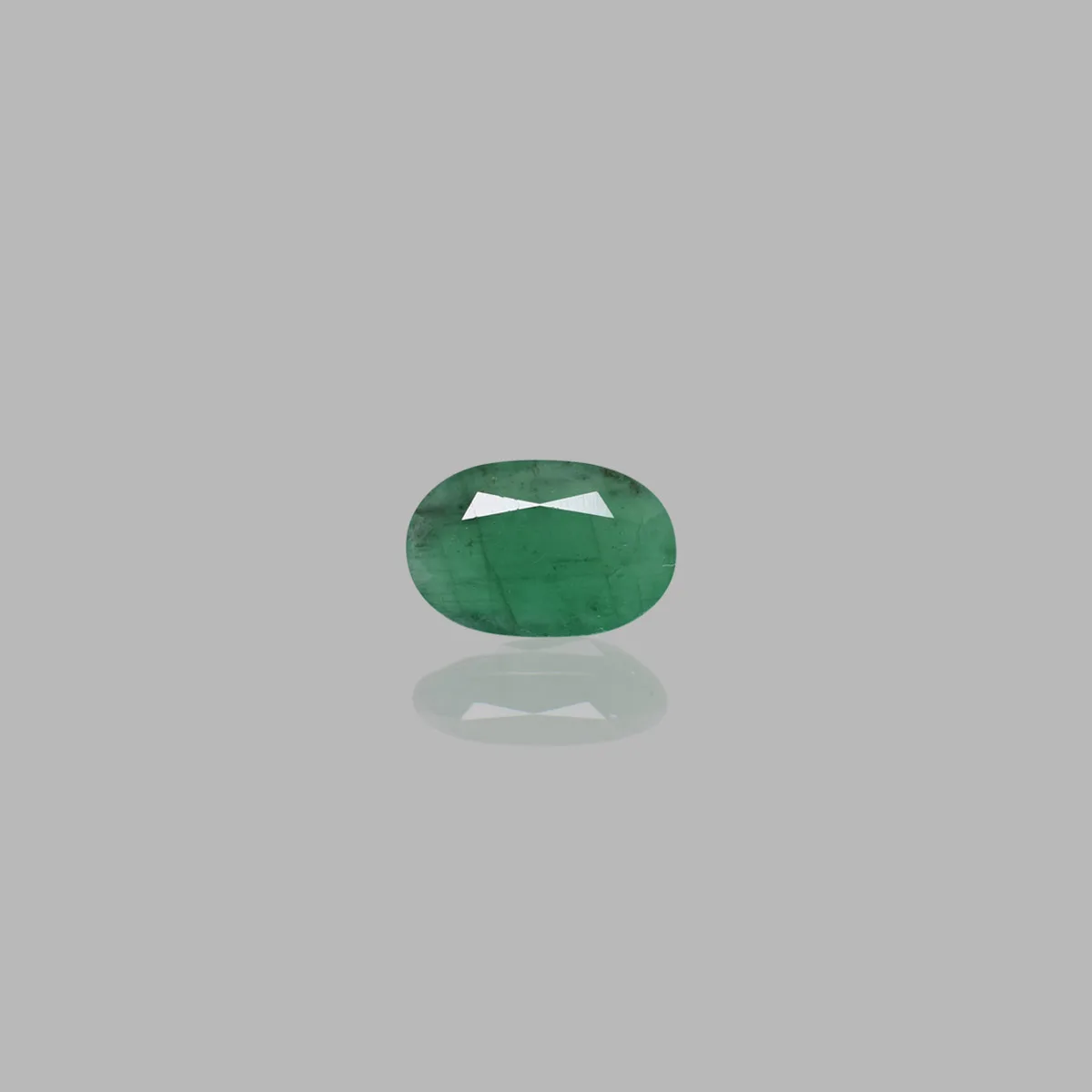 5.47 Carats Emerald ( 6.01 Ratti Panna )