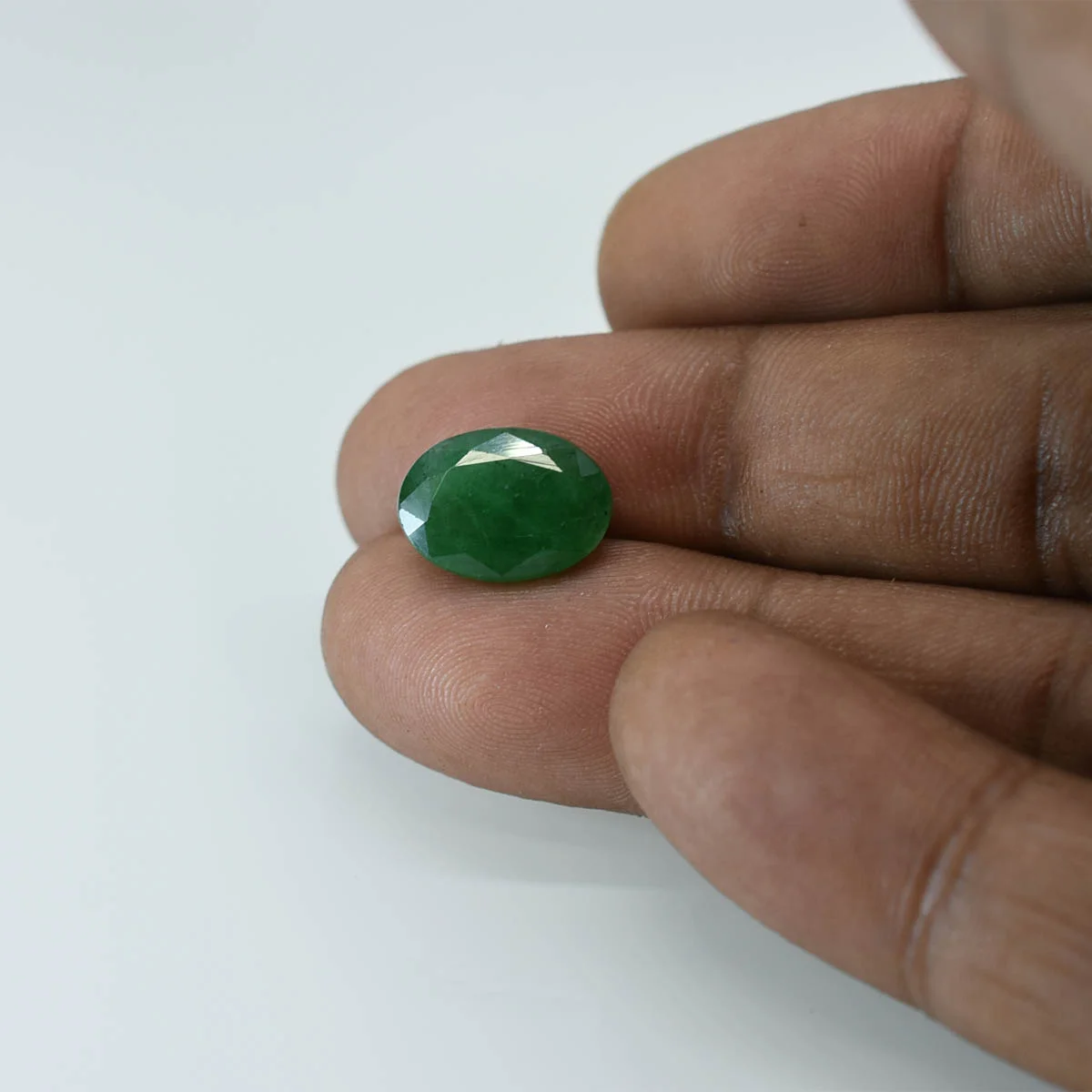 4.5 Carats Brazilian Emerald ( 5 Ratti Panna ) 4