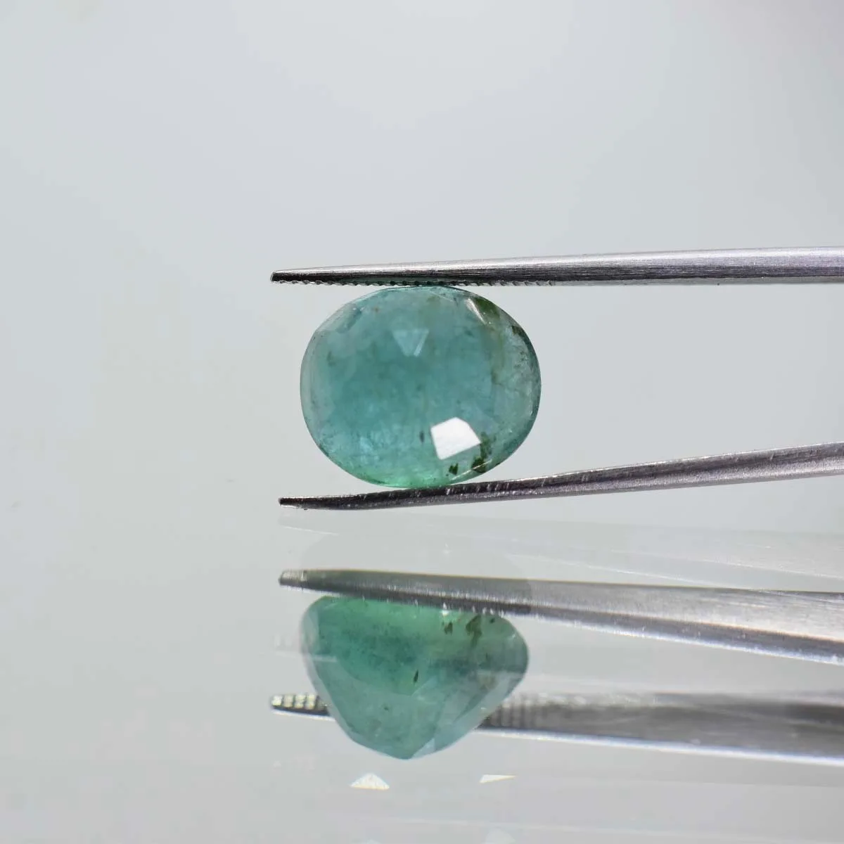 6.71 Carats Emerald ( 7.37 Ratti Panna ) 3