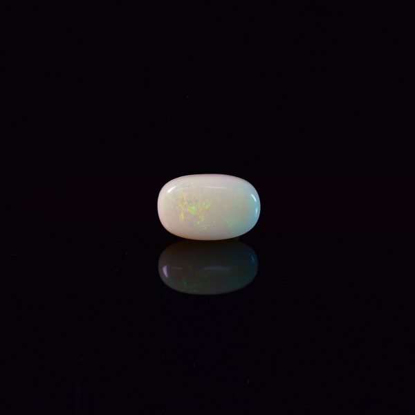 7.47 Carats Opal ( 8.3 Ratti Dudhiya Patthar )