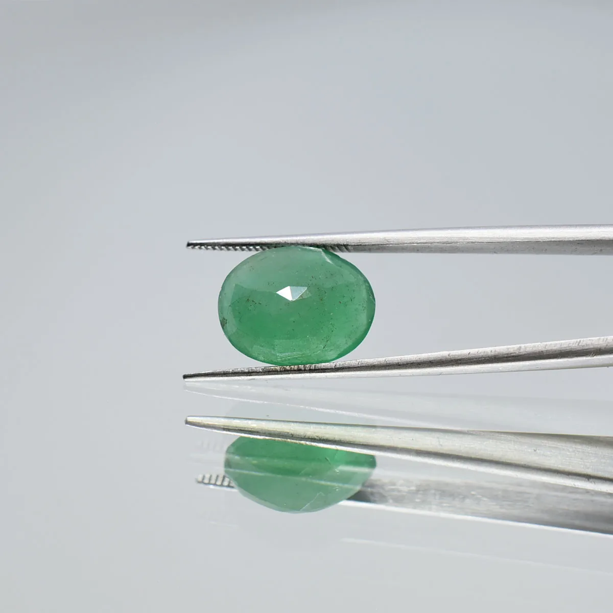 6.67 Carats Emerald ( 7.41 Ratti Panna ) 3