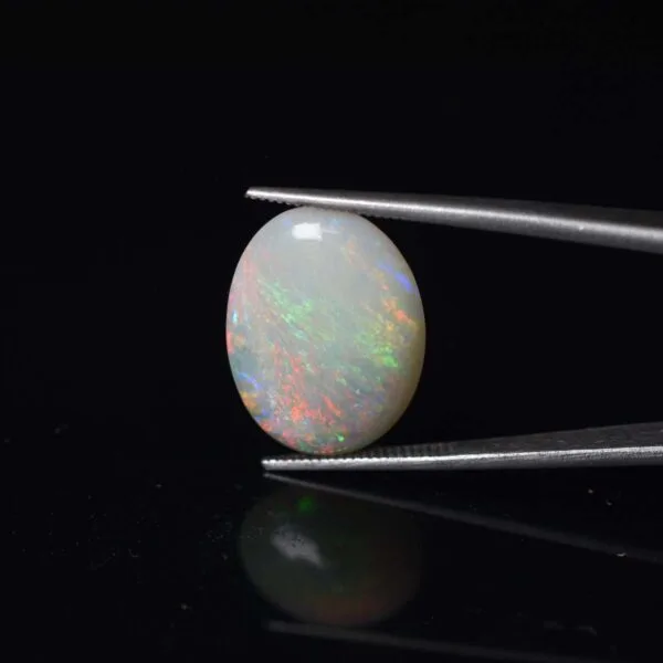 6.4 Carats Opal ( 7.11 Ratti Dudhiya Patthar )