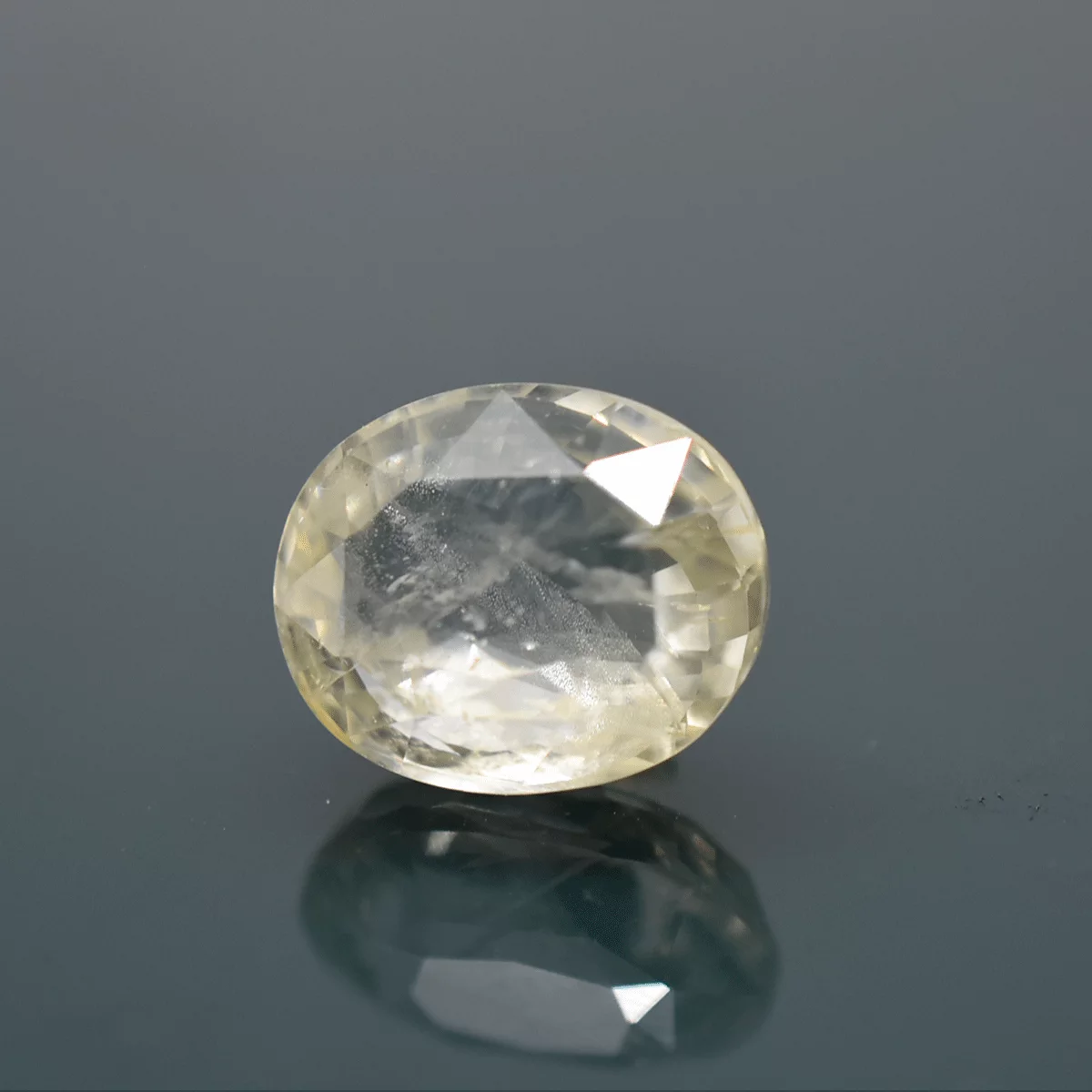 6.72 Carats Yellow Saphhire ( 7.47 Ratti Pukhraj ) 4