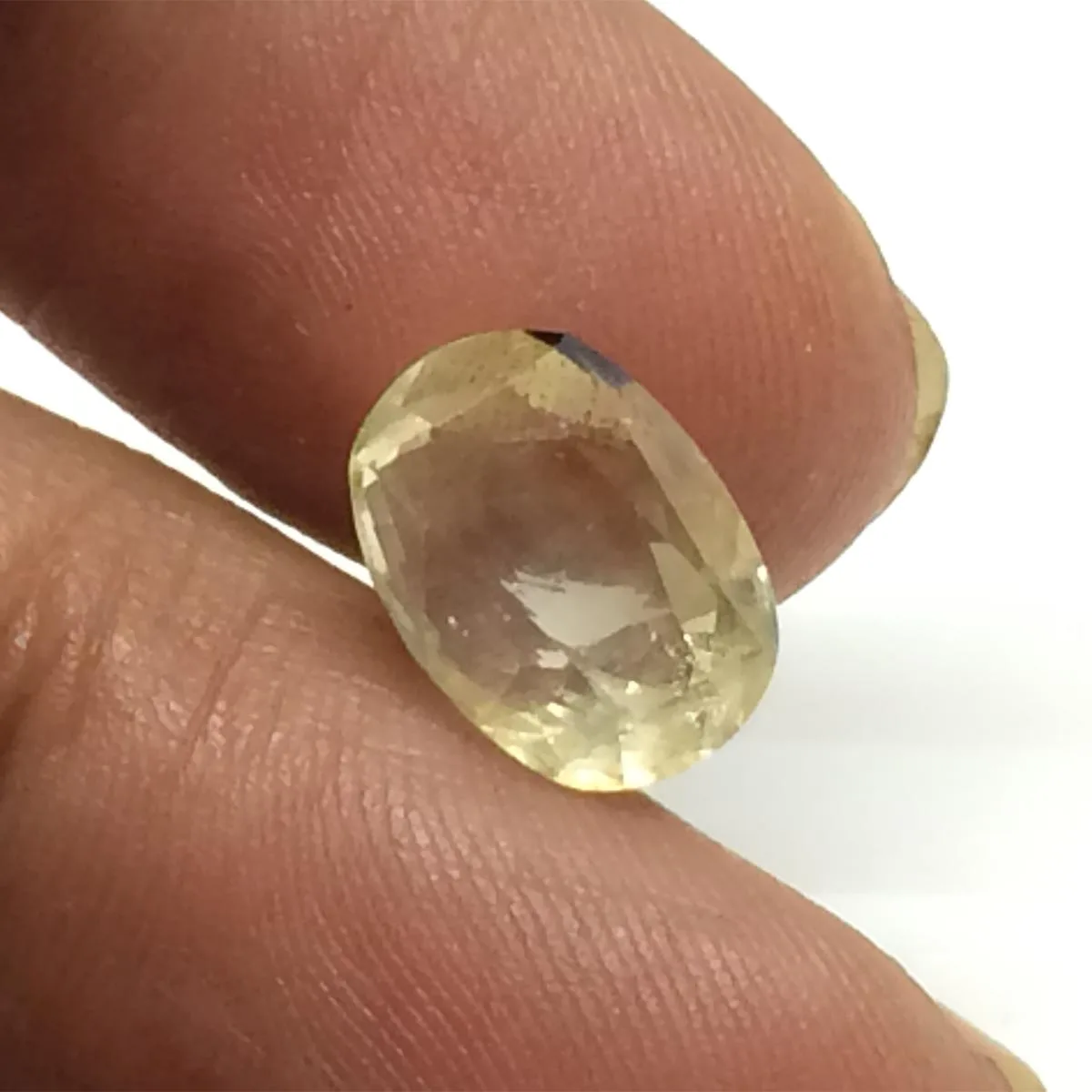 6 Carats Yellow Sapphire ( 6.67 Ratti Pukhraj ) 3