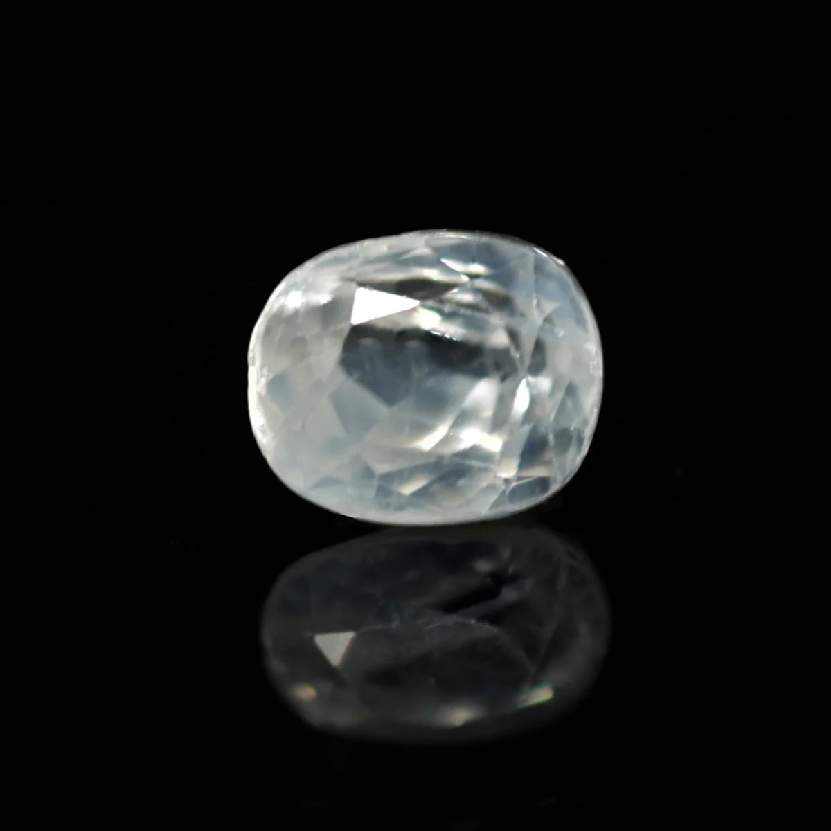 5.07 Carats Zircon ( 5.63 Ratti Jarkan ) 1